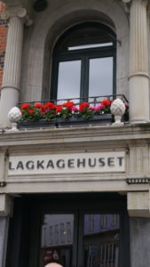 Pelargonia er staselig i blomsterkassen