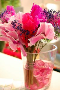 Nett bukett med alpefioler