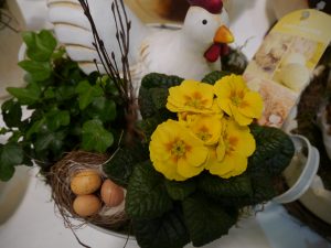 Påskedekorasjon med primula