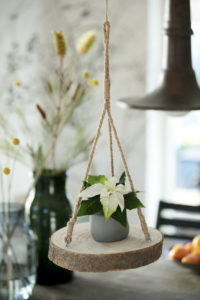 DIY - Hengende blomsterpendel med julestjerne