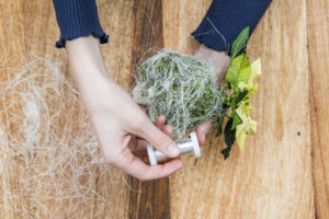 Lag en juledekorasjon av en minijulestjerne