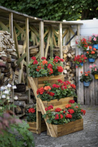 Hage i høyden - bygg blomsterkasser i etasjer!